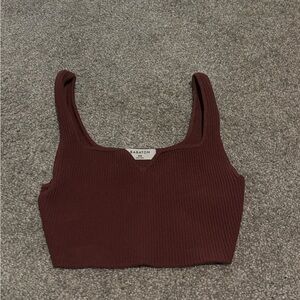 Babaton Deep Mauve Ribbed Crop Top